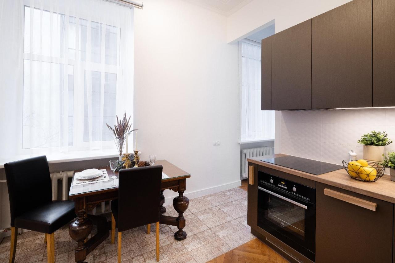 Brivibas House Design Apartments In City Center Рига Экстерьер фото