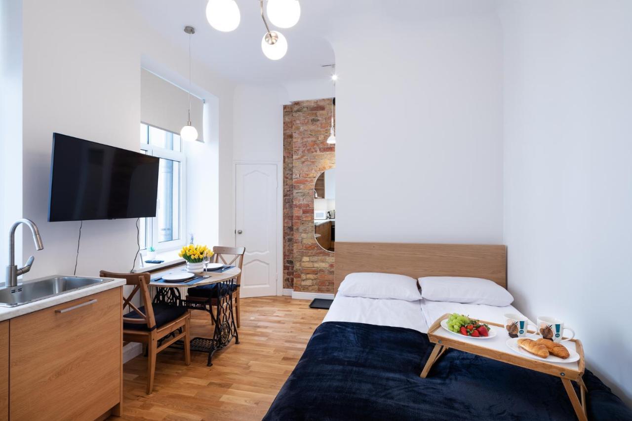 Brivibas House Design Apartments In City Center Рига Экстерьер фото